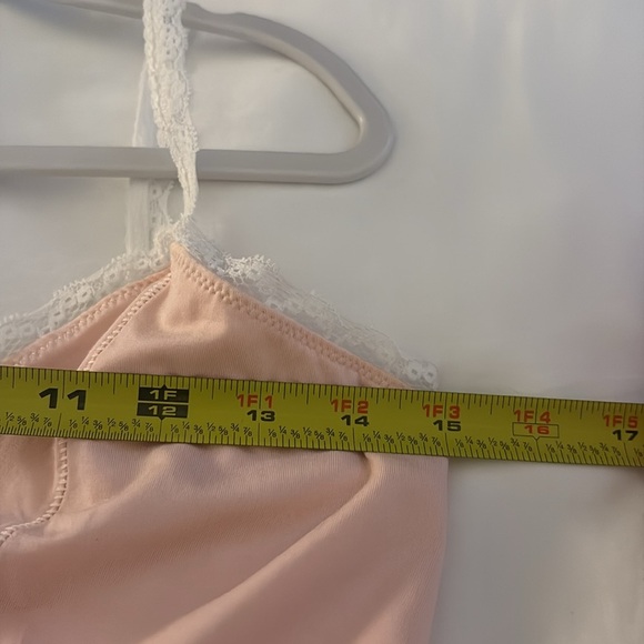 GUIZIO Dainty Light Pink Camisole - Picture 7 of 11